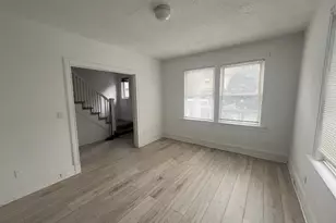 270 East Ave, Bridgeport, CT 06610 - Photo 3