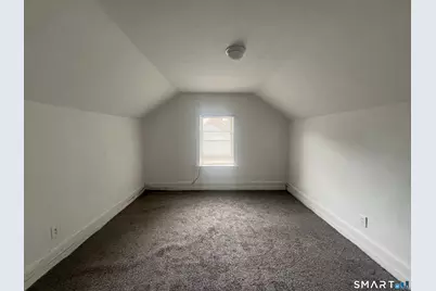 270 East Avenue, Bridgeport, CT 06610 - Photo 17