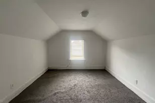 270 East Ave, Bridgeport, CT 06610 - Photo 17