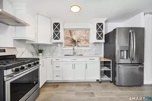 305 Mill Rock Rd, Hamden, CT 06517 - Photo 7