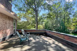 57 Drum Hill Ln, Stamford, CT 06902 - Photo 19