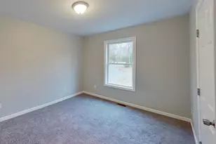 22 South St, Brooklyn, CT 06234 - Photo 15