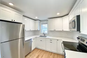 32 Pulaski St, Norwalk, CT 06851 - Photo 1