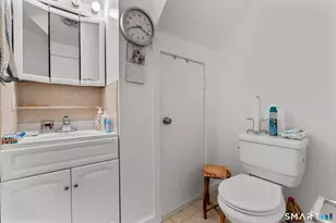 72 Shepards Knoll Dr, Hamden, CT 06514 - Photo 23