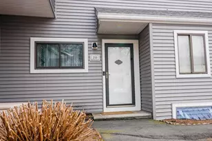 233 Shagbark Dr, Derby, CT 06418 - Photo 3