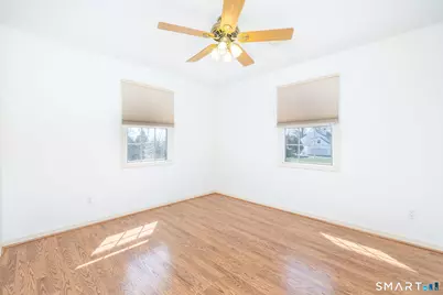 33 Valerie Court, Hamden, CT 06514 - Photo 21