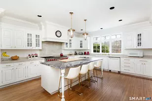 41 Singing Oaks Dr, Weston, CT 06883 - Photo 11