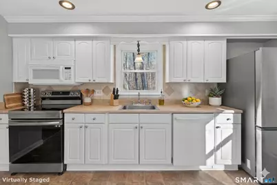 23 Holbrook Road, Seymour, CT 06483 - Photo 3