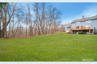 105 Sunrise Circle, Windsor, CT 06095 - Photo 27