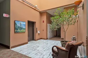 1 Linden Pl, Hartford, CT 06106 - Photo 3