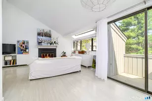 32 Whitney Glen, Westport, CT 06880 - Photo 5