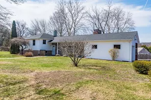 12 Crest Rd, Danbury, CT 06811 - Photo 33