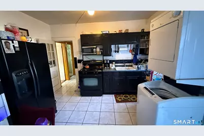 644 Carroll Avenue #5, Bridgeport, CT 06607 - Photo 9