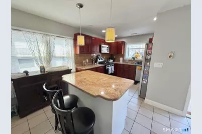 153 Oaklawn Avenue, Stamford, CT 06905 - Photo 3