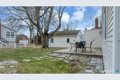 45 Ridgewood Avenue, Waterford, CT 06385 - Photo 9