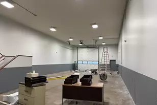 33 Old Amity Rd, Bethany, CT 06524 - Photo 9