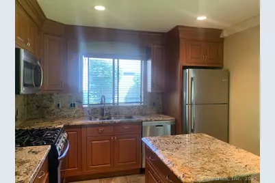 27 Canterbury Lane #27, Avon, CT 06001 - Photo 3