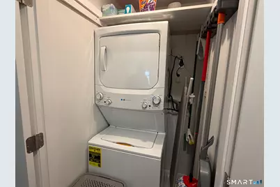 945 East Broadway, Milford, CT 06460 - Photo 17