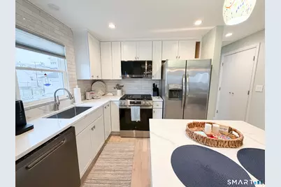 945 East Broadway, Milford, CT 06460 - Photo 7