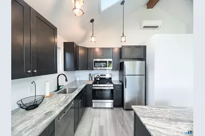 1088 East Broadway, Milford, CT 06460 - Photo 7