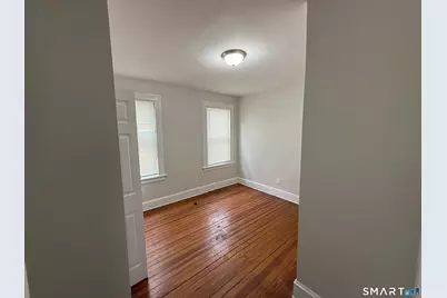 111-1st Fl Smith Street, Bridgeport, CT 06607 - Photo 7