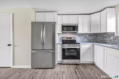 461 Spring Street #9E, Naugatuck, CT 06770 - Photo 15