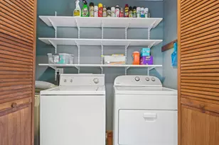 16 Baker St, Milford, CT 06461 - Photo 7