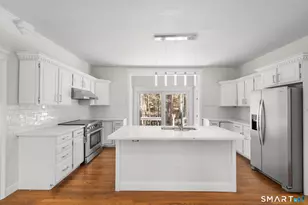 9 Thompson Hill Rd, Canton, CT 06019 - Photo 7