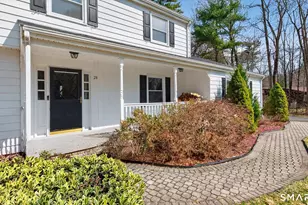 28 Park Rd, Simsbury, CT 06070 - Photo 3