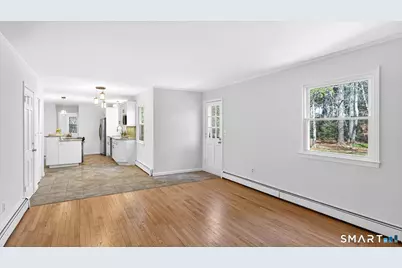 28 Park Road, Simsbury, CT 06070 - Photo 15