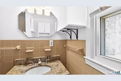 28 Park Road, Simsbury, CT 06070 - Photo 33