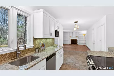 28 Park Road, Simsbury, CT 06070 - Photo 5