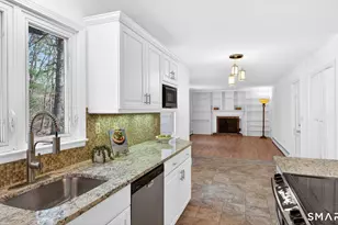 28 Park Rd, Simsbury, CT 06070 - Photo 5