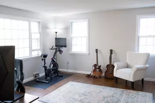 35 Shingle Mill Rd, Simsbury, CT 06092 - Photo 9