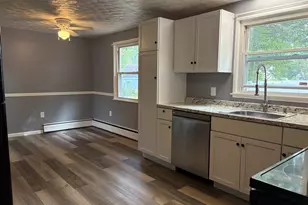 21 David St, Enfield, CT 06082 - Photo 3