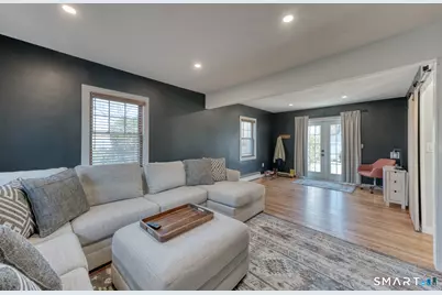 17 Innsbruck Street, Milford, CT 06460 - Photo 11