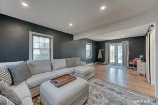 17 Innsbruck St, Milford, CT 06460 - Photo 11