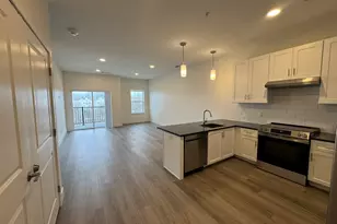 414 Berlin Tpke, Berlin, CT 06037 - Photo 1