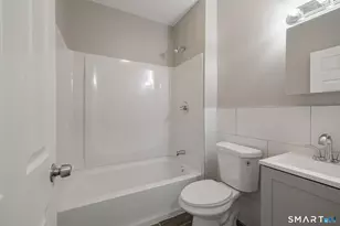 121 Hillview Ave, Waterbury, CT 06704 - Photo 29