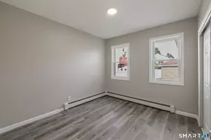 121 Hillview Ave, Waterbury, CT 06704 - Photo 19