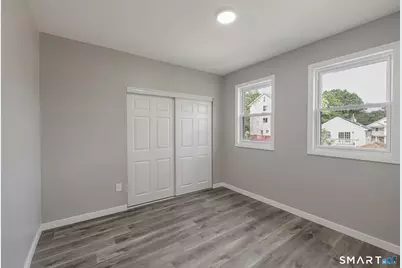 121 Hillview Avenue, Waterbury, CT 06704 - Photo 15