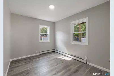 121 Hillview Avenue, Waterbury, CT 06704 - Photo 27