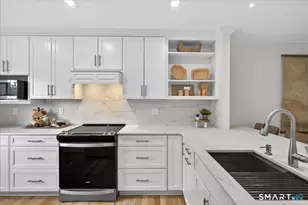 91 Legend Hill Rd, Madison, CT 06443 - Photo 3