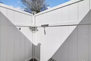 27 Jerome Rd, New London, CT 06320 - Photo 37