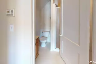 17 Landin St, Woodbridge, CT 06525 - Photo 5