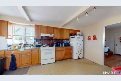 17 Landin Street #A, Woodbridge, CT 06525 - Photo 1