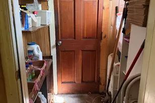 65 Winthrop Ave, New Haven, CT 06519 - Photo 9