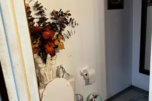 134 Chester Ave, Waterbury, CT 06704 - Photo 17