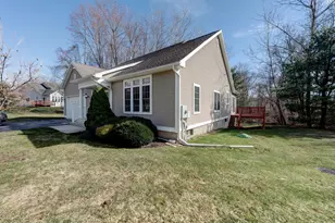 4 Eleanor St Ext, Vernon, CT 06066 - Photo 3