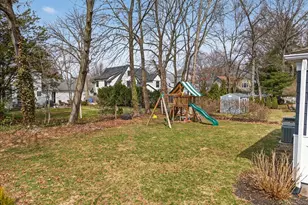 88 Churchill Rd, Hamden, CT 06517 - Photo 33
